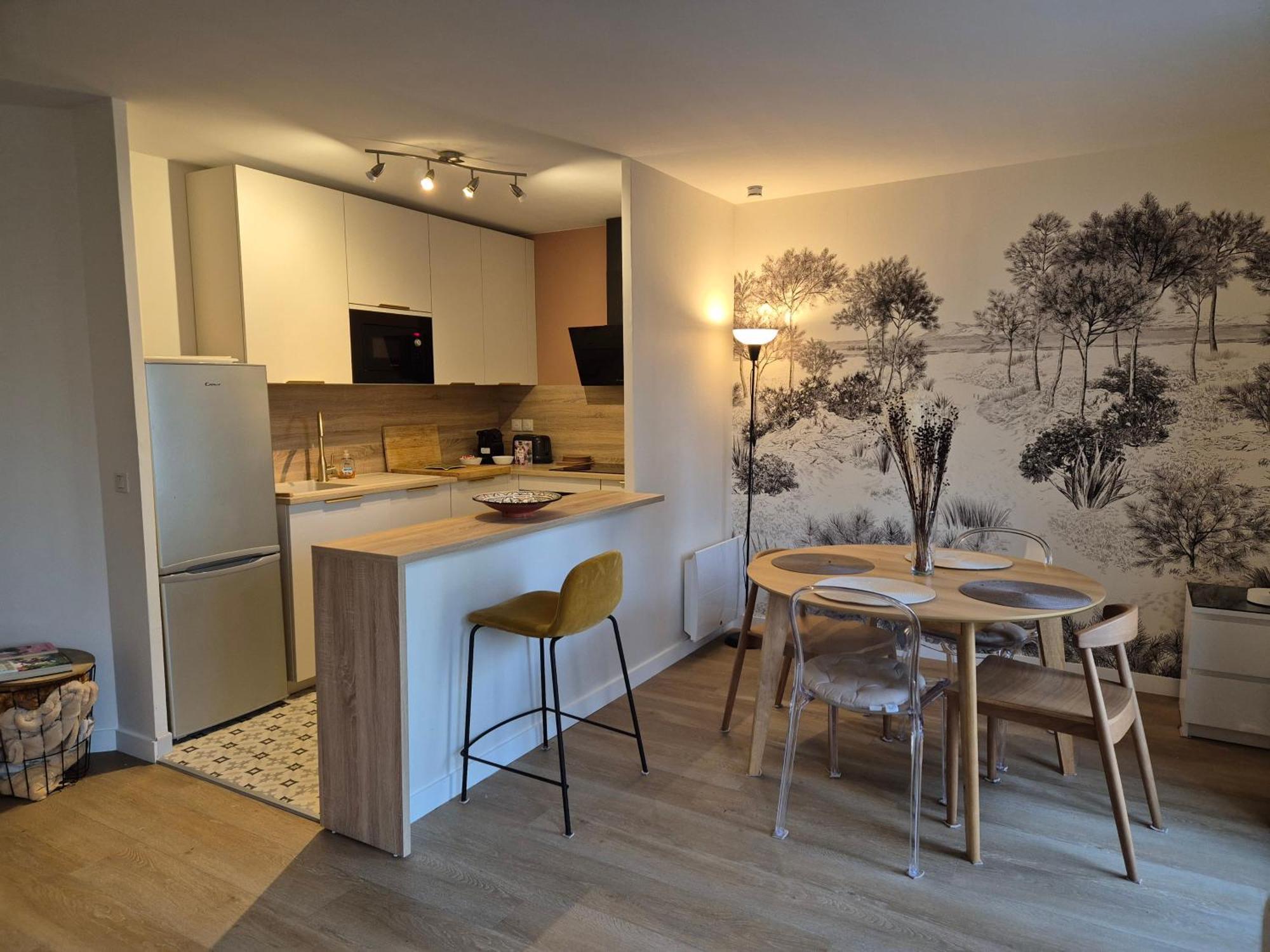 Appartement Cosy Pres Du Rer シェシー エクステリア 写真